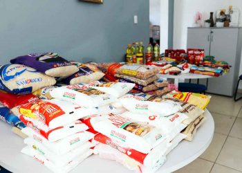“Vacinação Solidária” já arrecadou mais de 490 kg de alimentos 