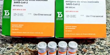 Vacina para profissionais da Educação só com cadastro obrigatório