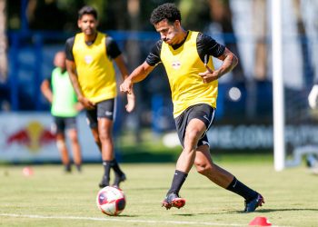 Braga voltou aos treinos, mas não sabe quando volta a campo