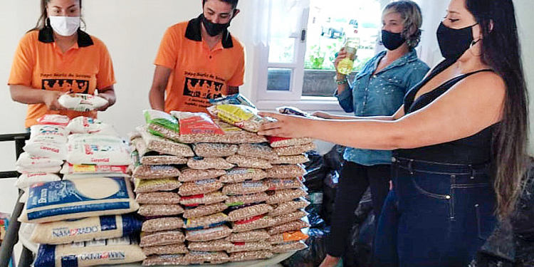 Campanha Ação Solidária arrecada doações com apoio do Papo Sério