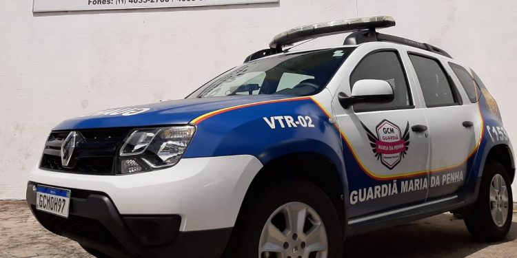 Cárcere privado: Preso após manter a mãe em cativeiro; idosa diz que era agredida