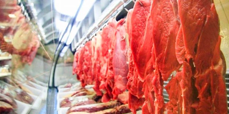 Entenda porque a carne, óleo de soja e arroz estão tão caros