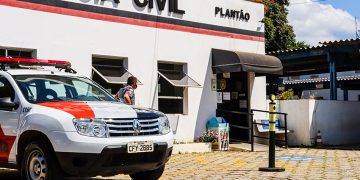 Polícia Militar detém adolescente de 16 anos com quase 1kg de maconha
