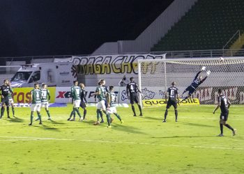 Palmeiras vence e tira o Bragantino do Paulistão