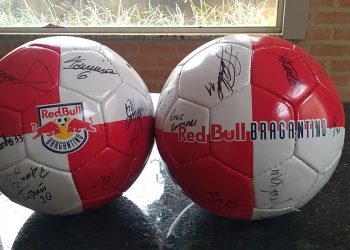 Campanha para doação de sangue: HUSF sorteará bolas autografadas do Red Bull Bragantino 