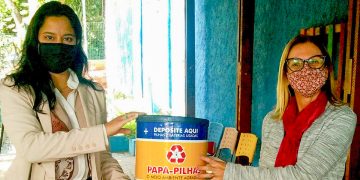 Prefeitura disponibiliza coletores para pilhas e baterias