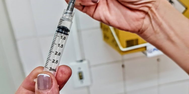 Posto de Saúde do Lavapés abre hoje para vacina contra a gripe 