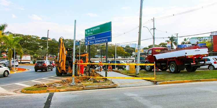 Obras viárias no Lago do Taboão em fase final