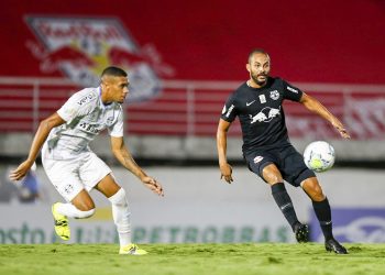 Braga tenta estancar falta de vitórias contra o Grêmio, hoje à noite no Nabizão