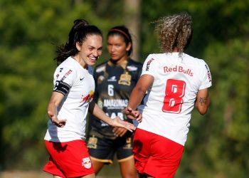 BRASILEIRÃO FEMININO: Meninas do Bragantino espantam a ‘zebra’ e avançam às quartas de final