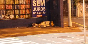 Frente Fria:  Abrigo temporário acolhe pessoas e animais em Ginásio Municipal 