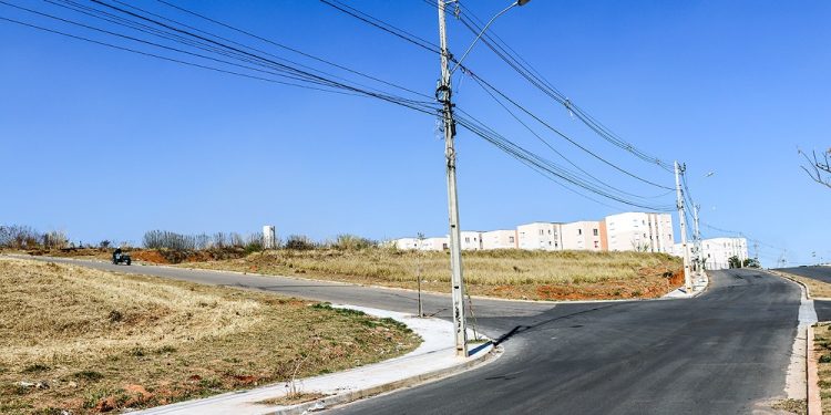 No Jd. Águas Claras : Após 19 anos, construção Conjunto Habitacional é liberado