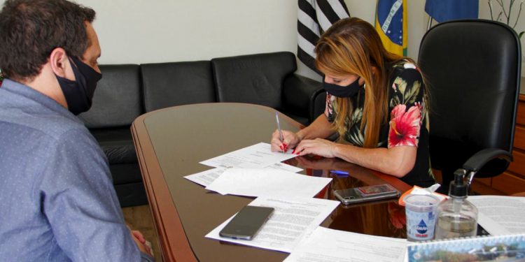 Orçamento municipal estimado para 2022 é de R$ 594,57 milhões