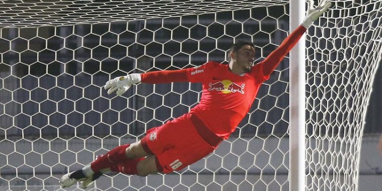 Cleiton salva Bragantino da derrota diante do Sport