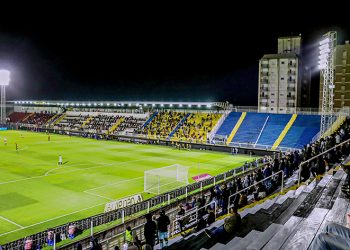 A UM PASSO DA DECISÃO: Bragantino faz 2 x 0 no Libertad pela Sul-Americana
