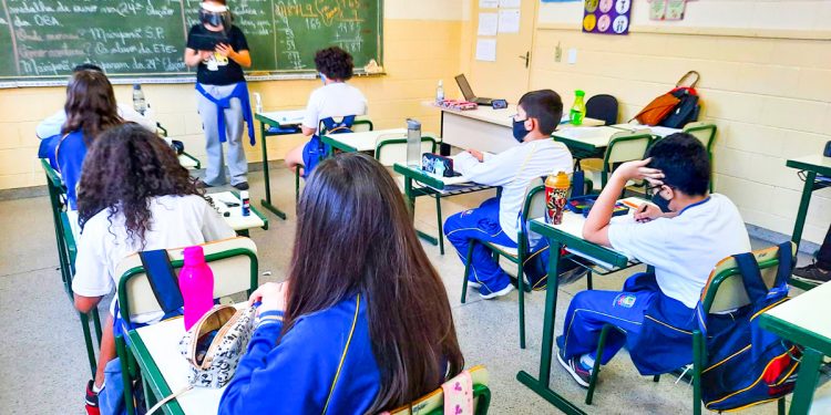 65% dos alunos da Rede Municipal já aderiram às aulas presenciais