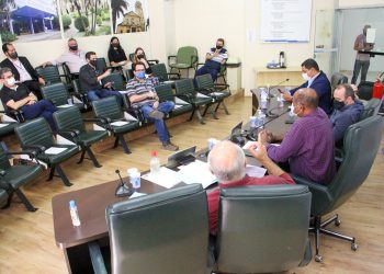 Vereadores votam oito matérias na sessão de hoje