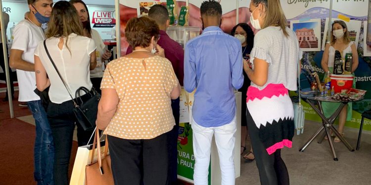 Bragança marca presença no 4º Conexidades em Olímpia