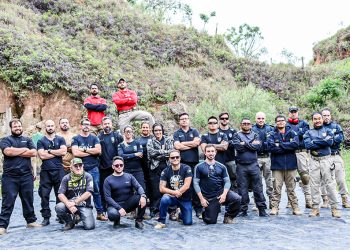 Forças de segurança participam de treinamento tático de tiro