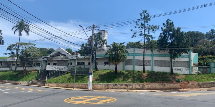 Prefeitura pode destinar prédio da antiga Unimed para unidade de saúde