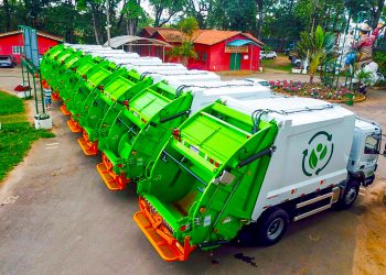 12 novos caminhões para coleta de lixo