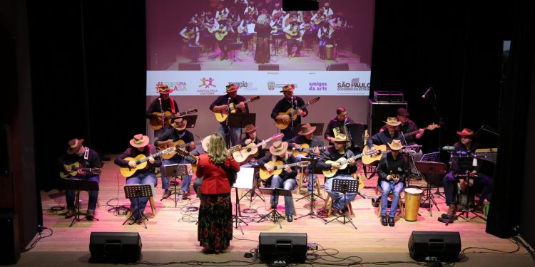 Abertas inscrições para cadastro de apresentações artísticas e atividades culturais
