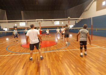Prefeitura oferece treinos esportivos gratuitos para os idosos