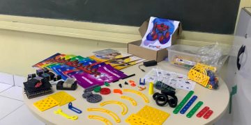 Kits do projeto “Robótica nas Escolas” são entregues em 19 unidades de ensino