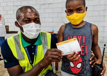 NAS ESCOLAS:  Começa hoje “Semana E” de vacinação contra Covid para crianças de 5 a 11 anos