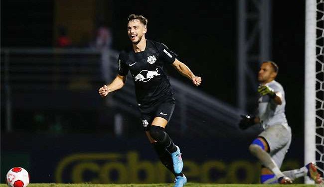 Bragantino derrota o Água Santa e mantém a liderança