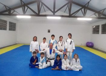 Prefeitura oferece aulas gratuitas de Jiu-Jitsu infantil