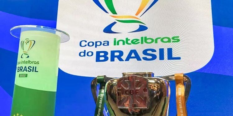 Bragantino enfrenta o Goiás na Copa do Brasil