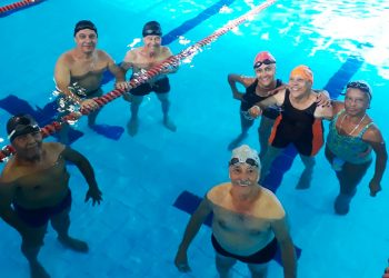 Atletas da natação se preparam para os Jogos da Melhor Idade 