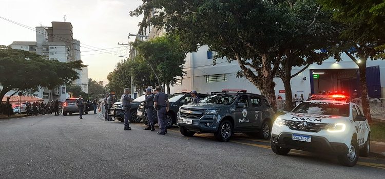 Operação Futebol:  Mais de 100 policiais garantiram a ordem e segurança dos torcedores