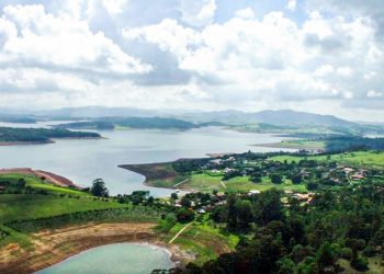 Cantareira volta a ficar abaixo de 45% de água armazenada