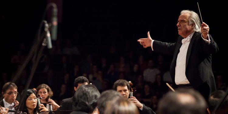 Com regência de João Carlos Martins, Camerata Bachiana se apresenta em Bragança