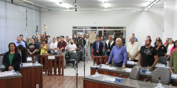    Quique Brown será investigado por quebra de decoro; Evangélicos aliviam para Brasilino