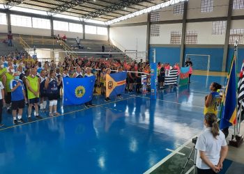 Equipe de Bragança conquista 40 medalhas no Circuito Regional de Natação