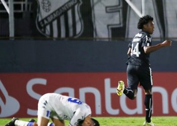 De novo com futebol ruim, Bragantino empata e se complica na Libertadores