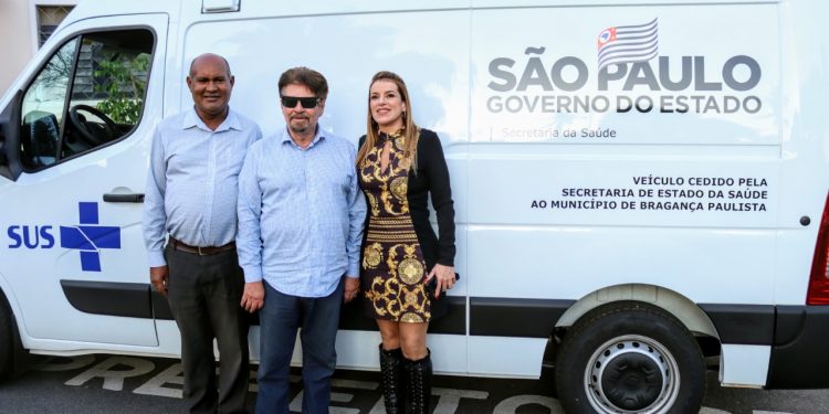 Saúde recebe ambulância do Governo do Estado de São Paulo