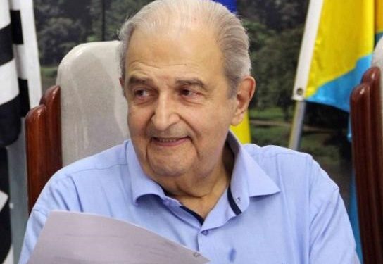 Prefeito Jesus Chedid segue internado