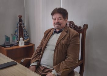 Para amenizar congestionamento:  Prefeito Amauri Sodré diz que pode adotar rodízio de veículos