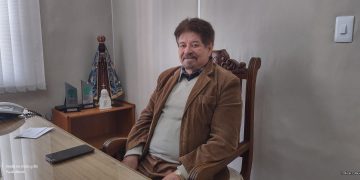 Para amenizar congestionamento:  Prefeito Amauri Sodré diz que pode adotar rodízio de veículos