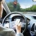 28 motoristas flagrados a cada hora falando ao celular enquanto dirigem