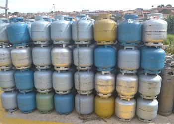 Petrobras anuncia nova redução no preço do gás de cozinha