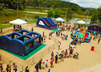 Mês das crianças:  Prefeitura inicia campanha para arrecadação de bolas e guloseimas