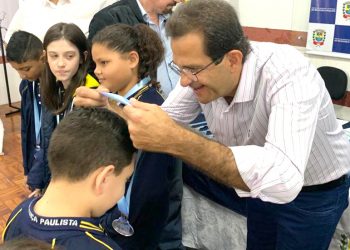 Estudantes que participaram da V Bragantequinha são premiados