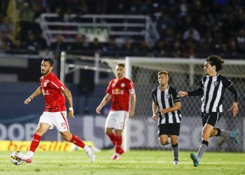 Braga volta a campo amanhã contra o Botafogo, no Rio de Janeiro