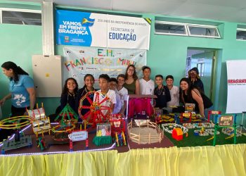 Alunos do ensino fundamental municipal expõem projetos na XII Bragantec