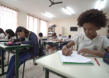 Escolas integrais devem atender 4.600 crianças em 2023
